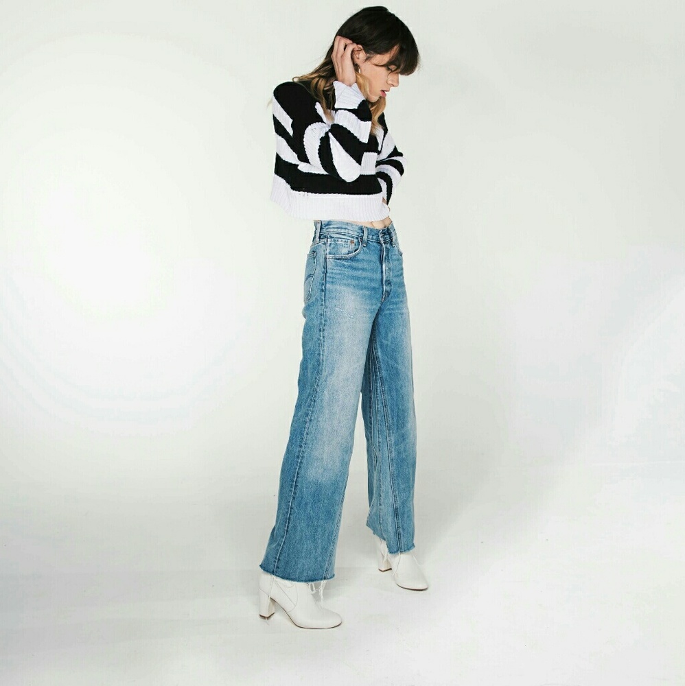 Wide Leg Levi Jeans